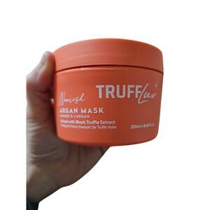 TruffLuv Argan Hair Mask Black Truffle Cruelty Free 500 Ml